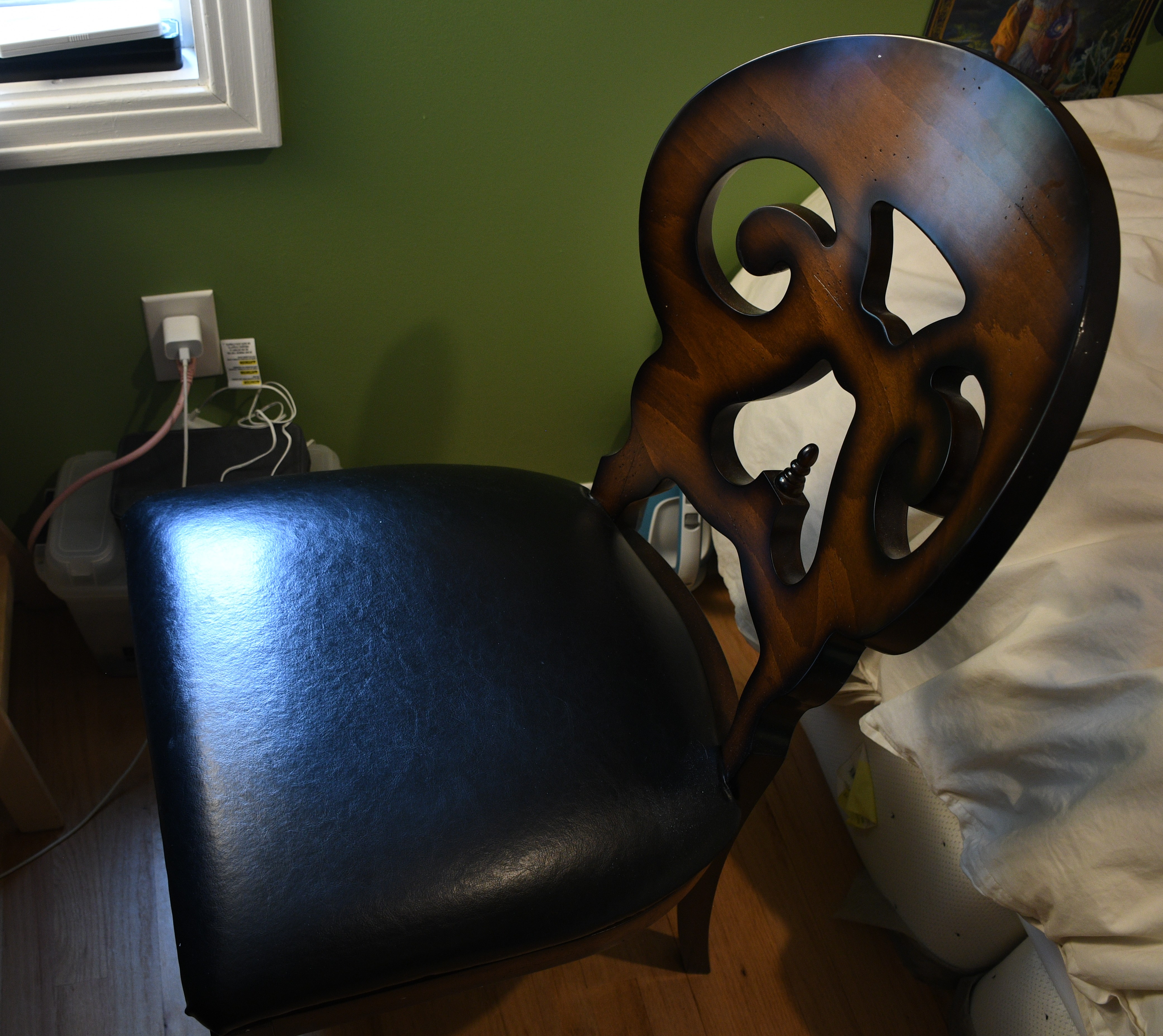 Dining chair